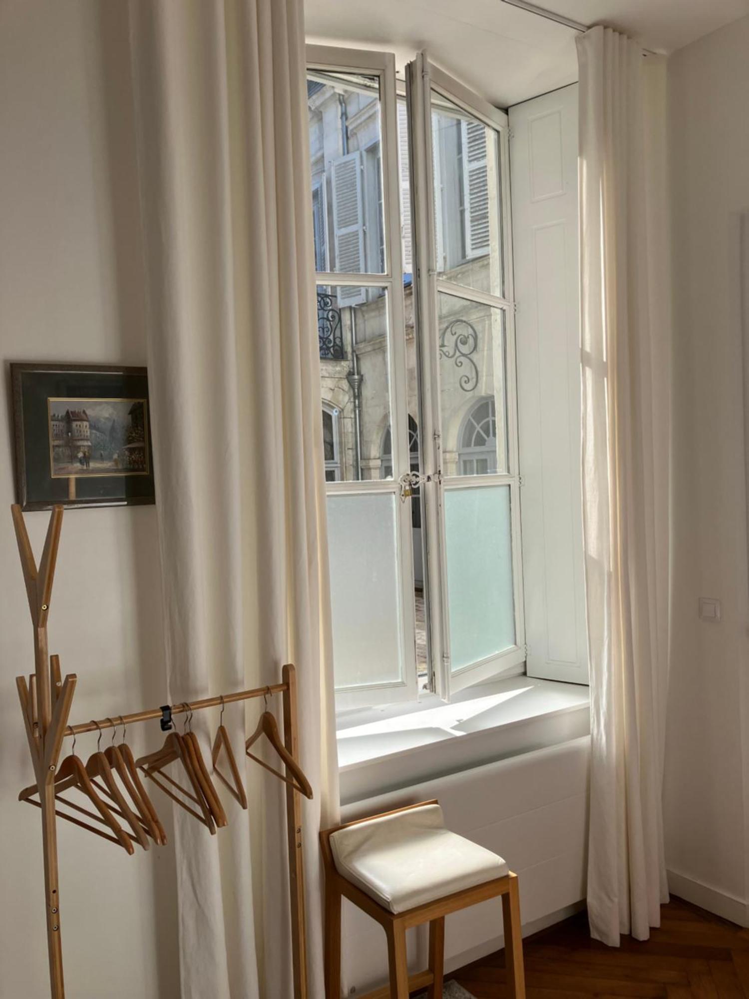 Chambre Dans Hotel Particulier 18E Siecle Hyper Centre La Rochelle 라로셸 외부 사진