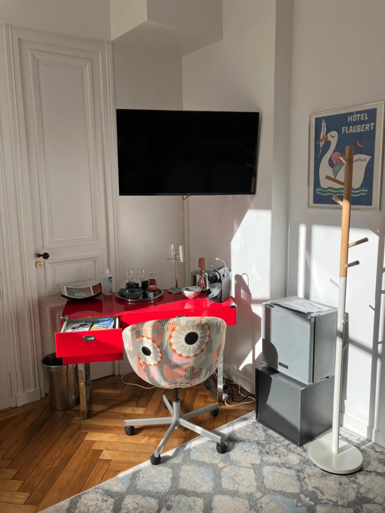 Chambre Dans Hotel Particulier 18E Siecle Hyper Centre La Rochelle 라로셸 외부 사진